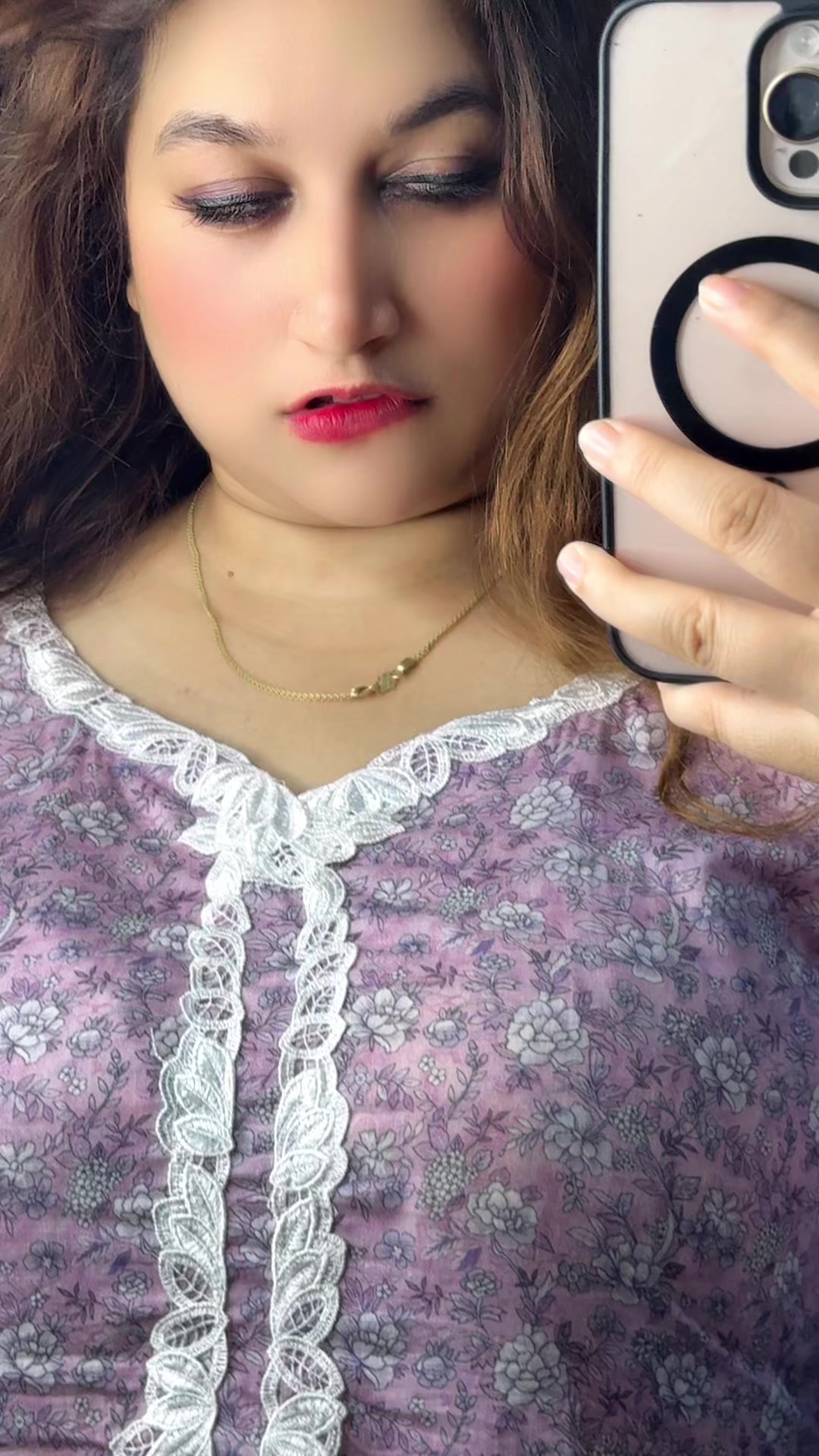 @pinky