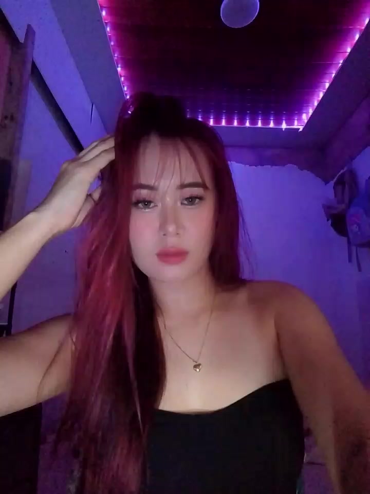 @ɴɪᴄᴀ↬ʷʰᵒᵒᵖᵖ💋