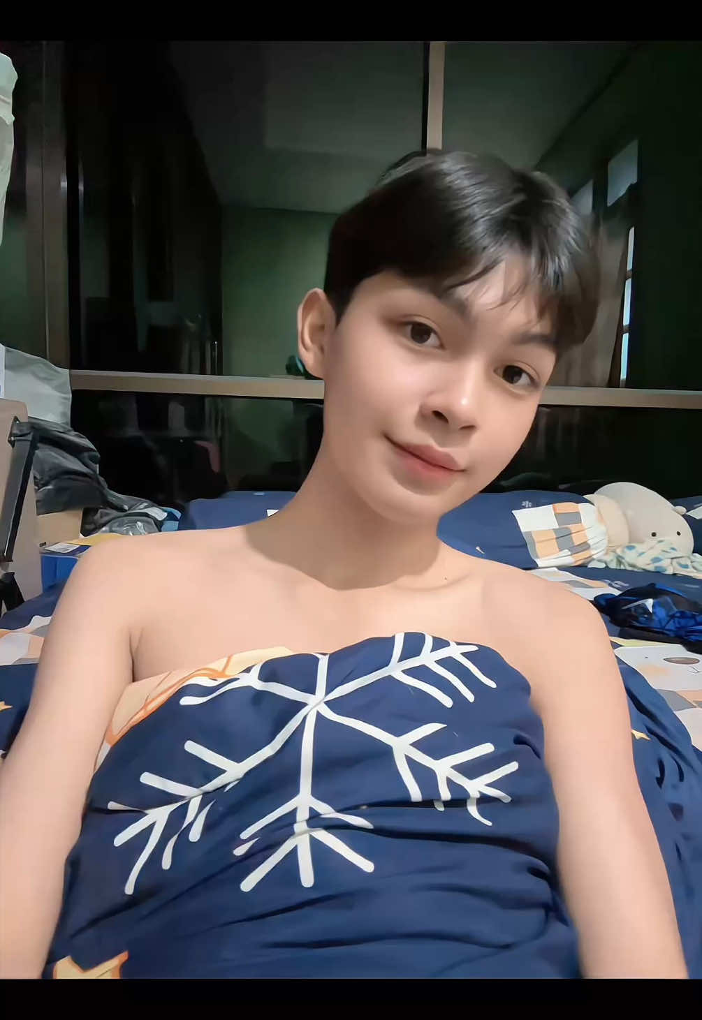 @ปันปันเด็กการโรงเเรม