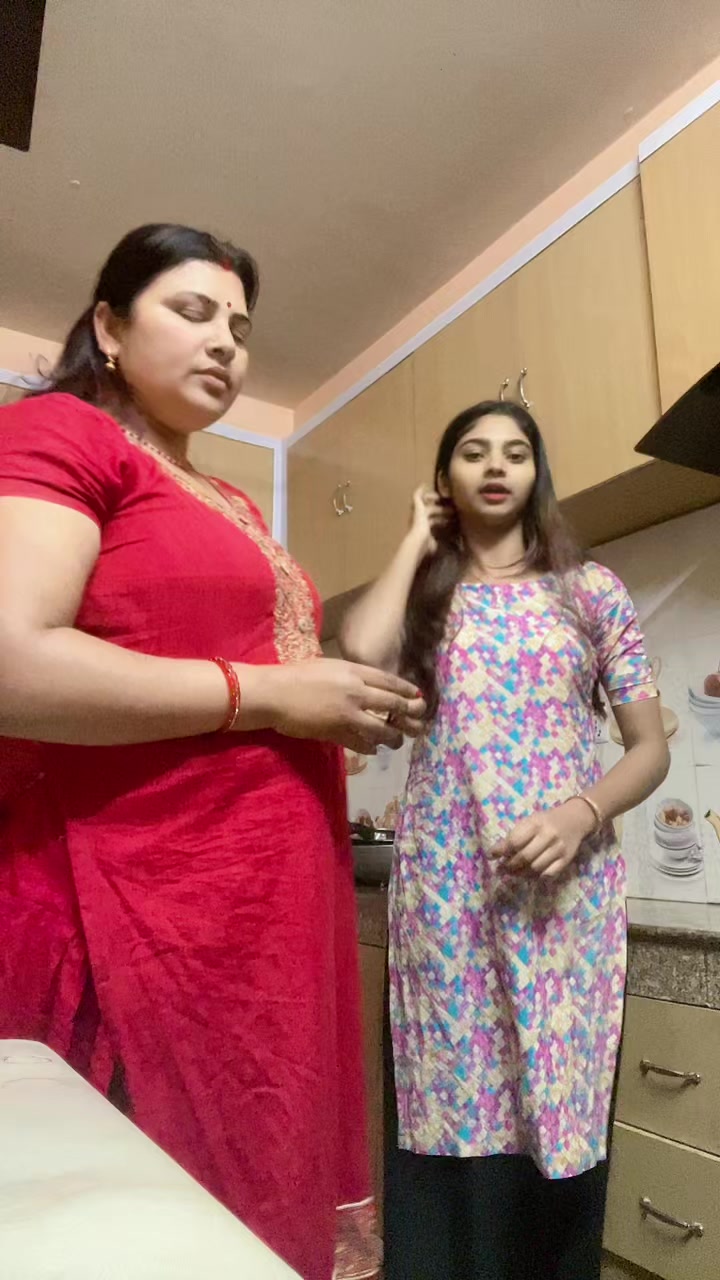 @Radhika✨