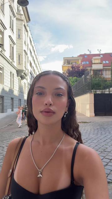 @Eva