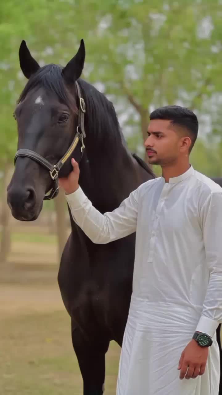@👑ملک عصمت اللہ کہتے ہیں 🦅