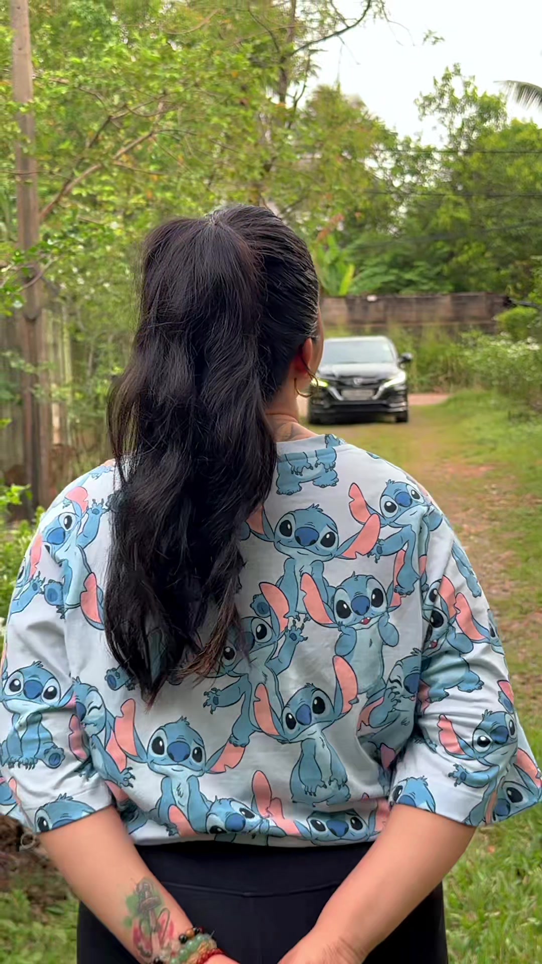 @M E E R A 🌸♌️🇱🇰