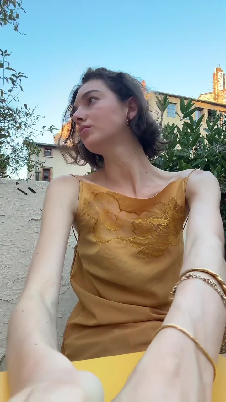 @Stella
