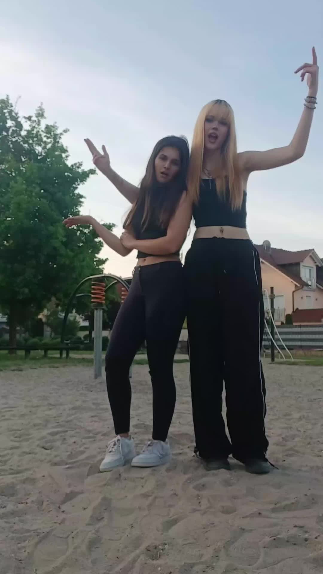 @𝒻🧚🏼&zwj;♀️