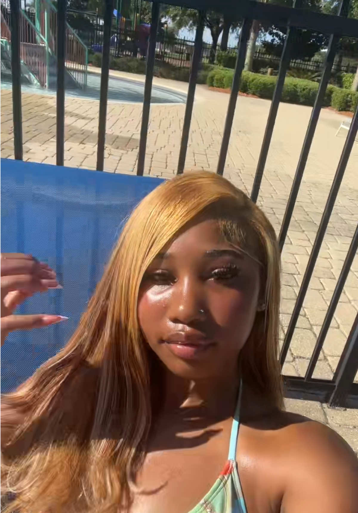 @Riah
