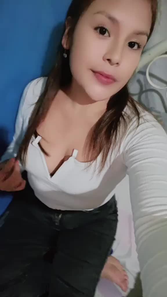 @Liz👑23💕