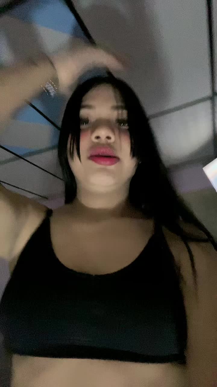 @Eme✨