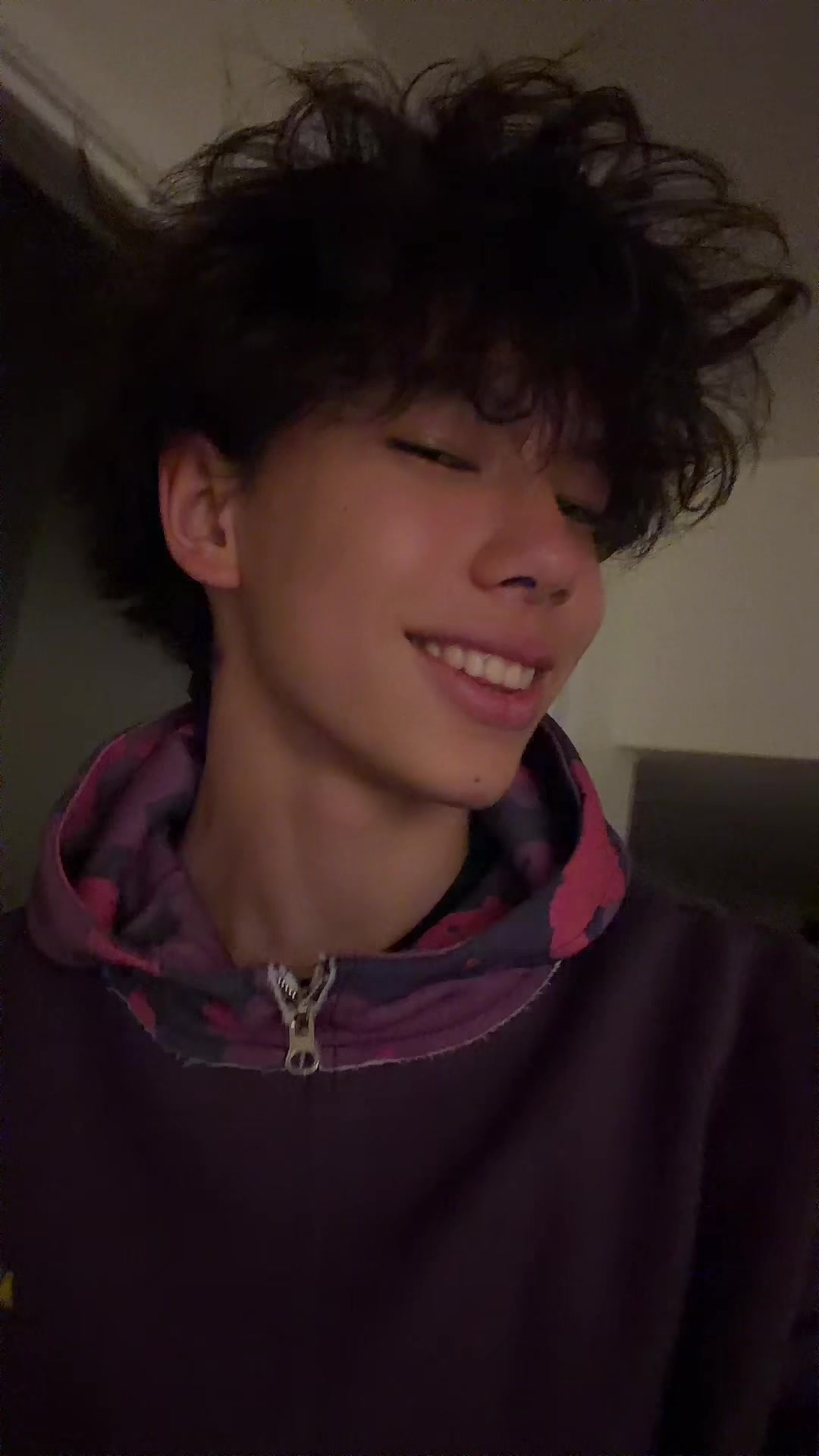 @9