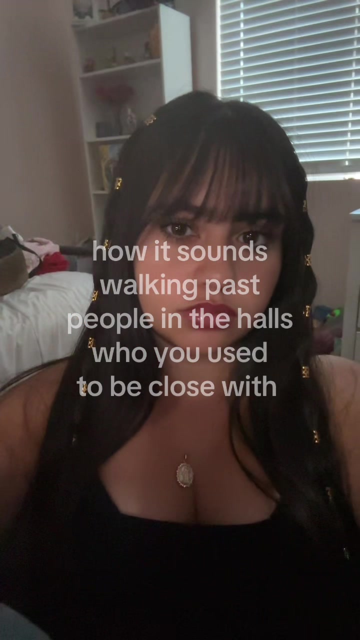 @🦄