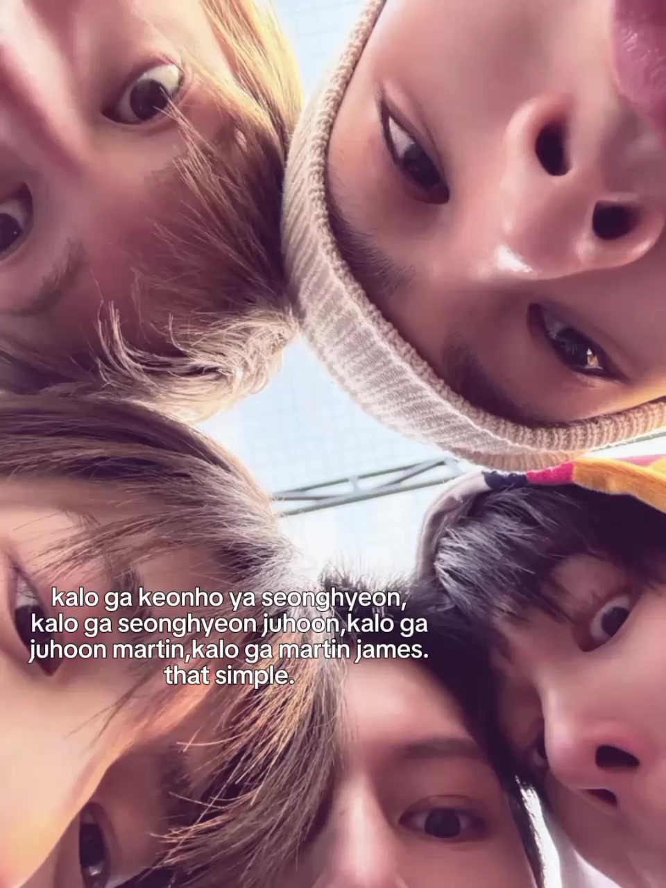 @SeMpAQ KeOnHo BeReNAnG💫