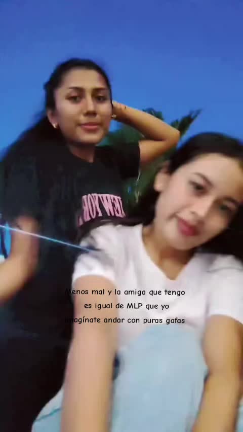 @A N A 💫