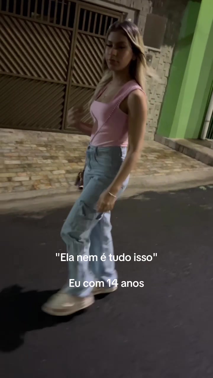 @Hemily Vitoria