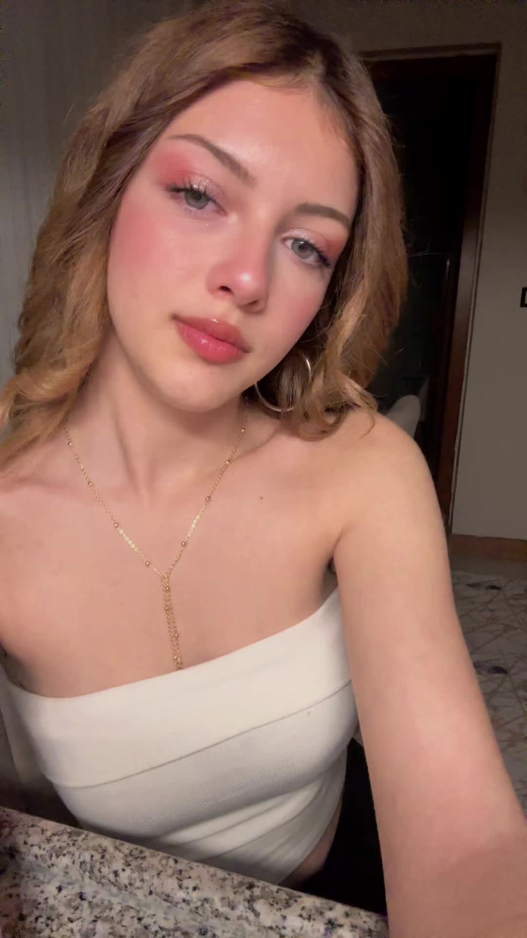 @eeminellyya_