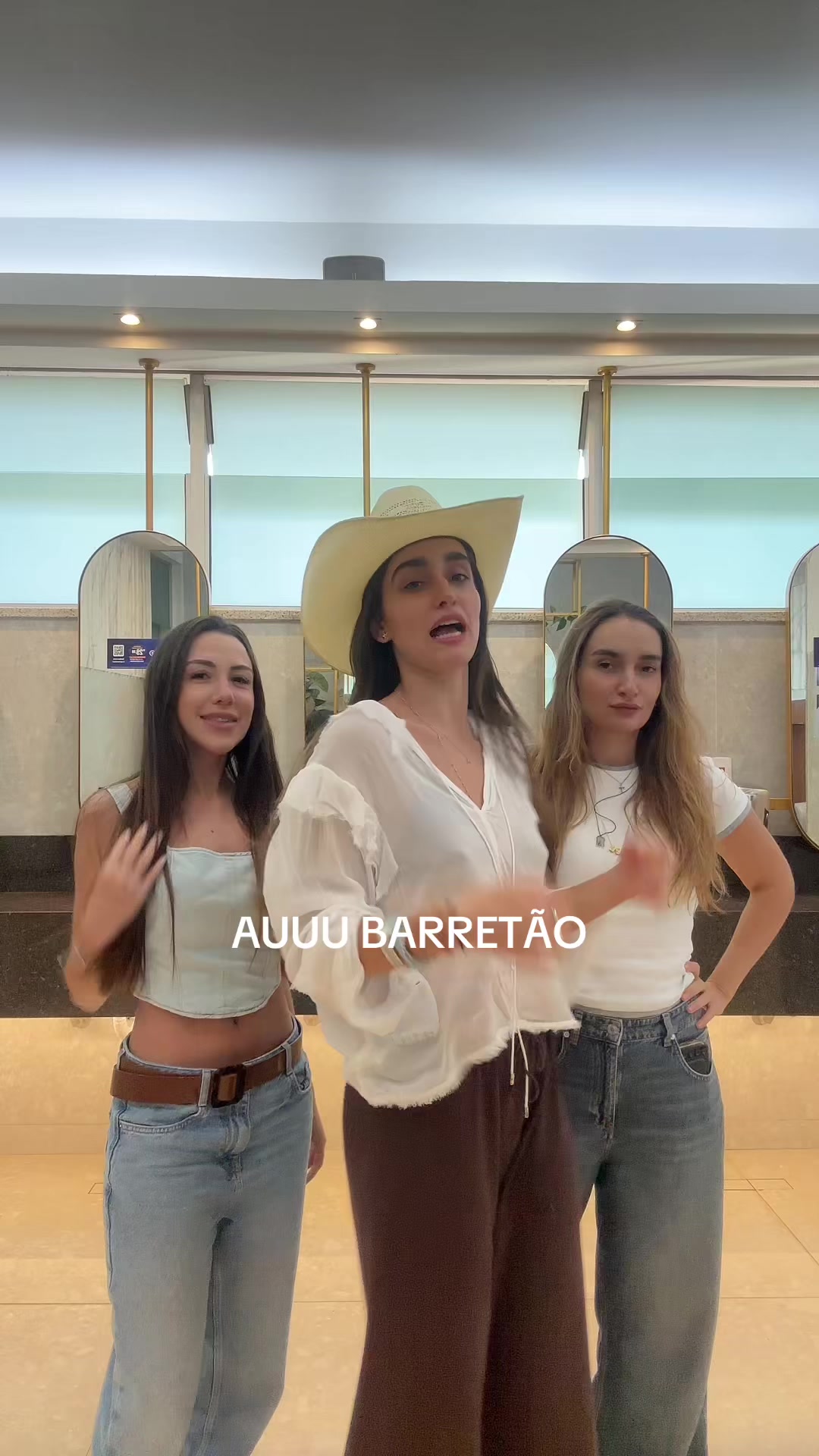 @Isabela Costa