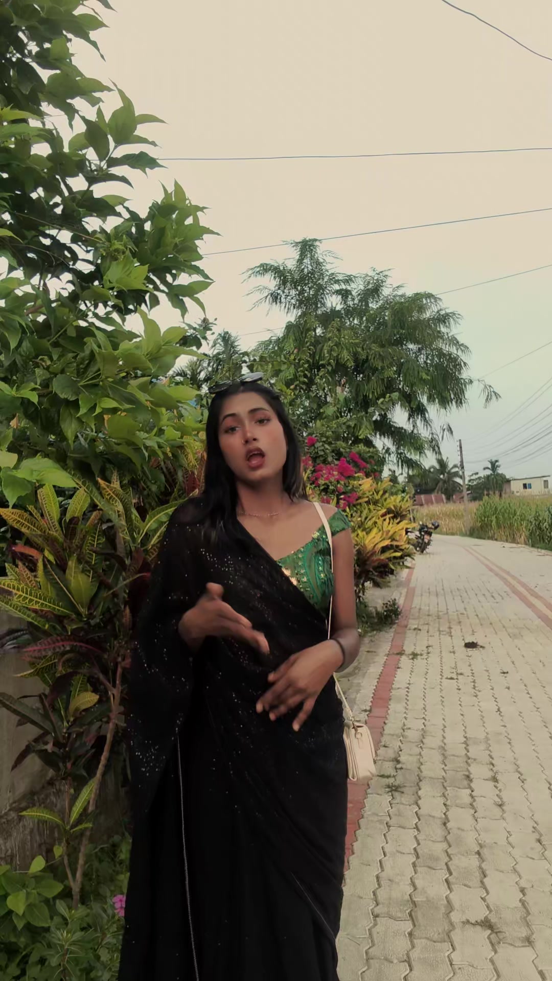 @️AsMiTa Jaiswal🍃