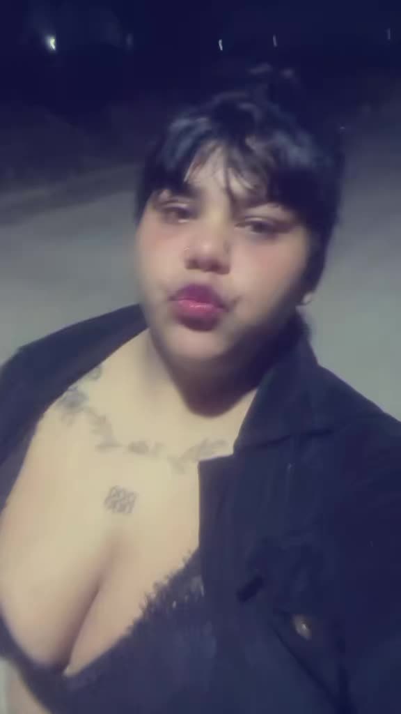 @Priscila🦋
