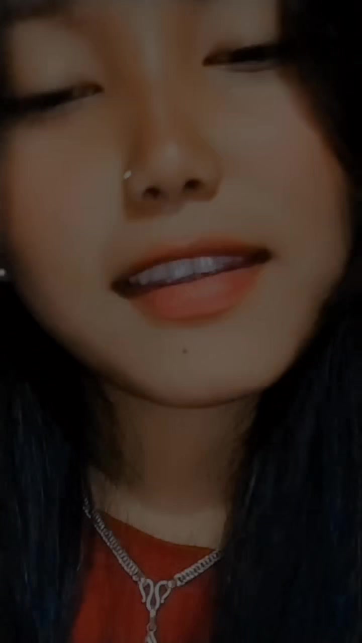 @Balsya 👑🦋🥀💐