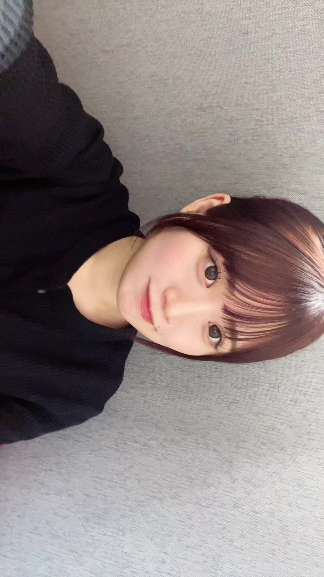 @ねむ