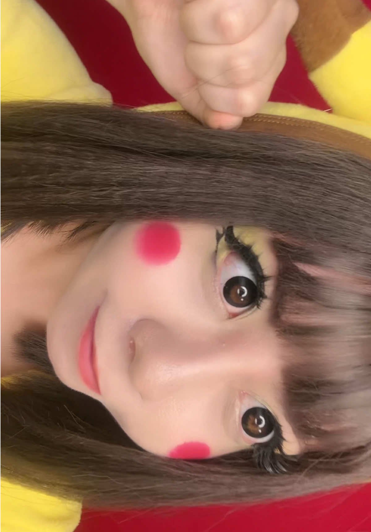 @Ririsu 🍓