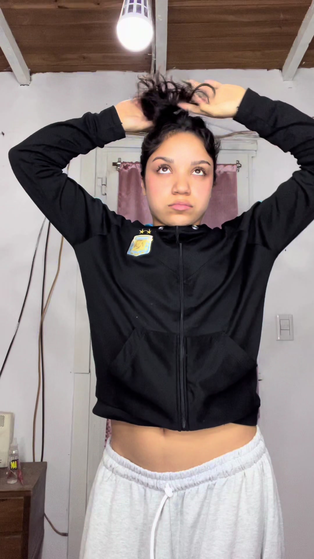 @Abril