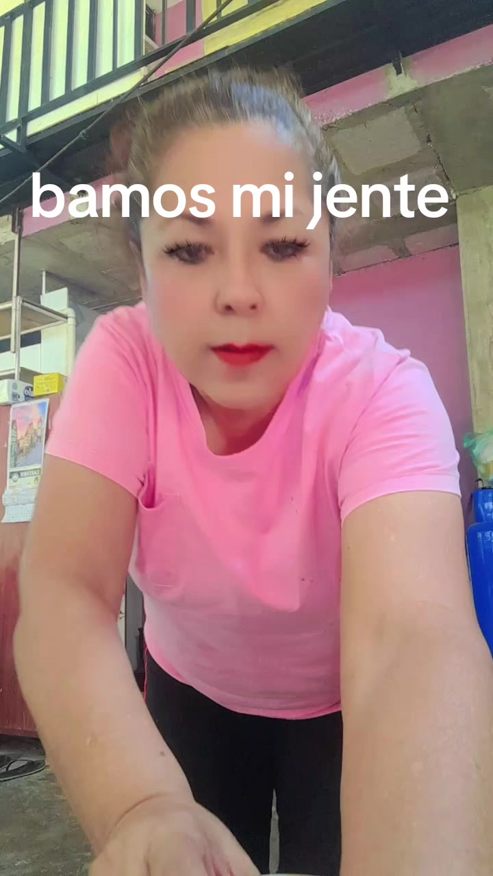 @lupita linda