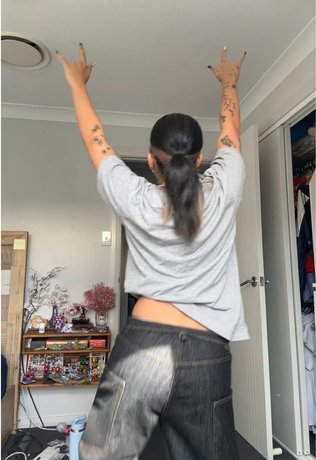 @b