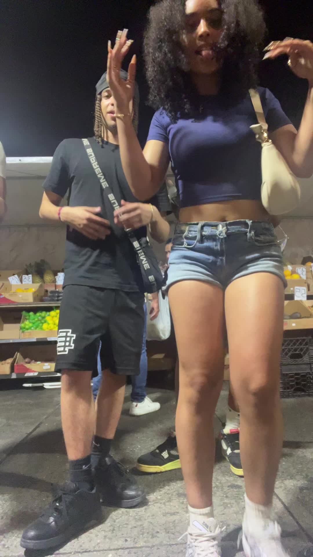 @️