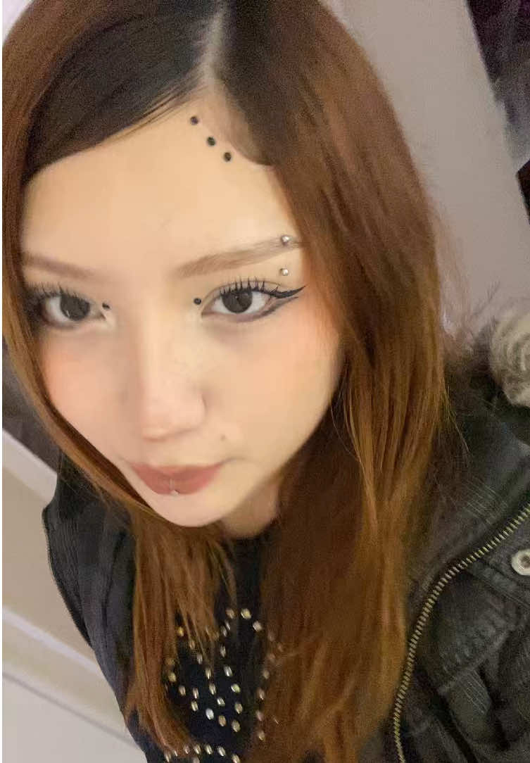 @๐ฏ๐๐๐๐๐๐๐ ๐ซ.