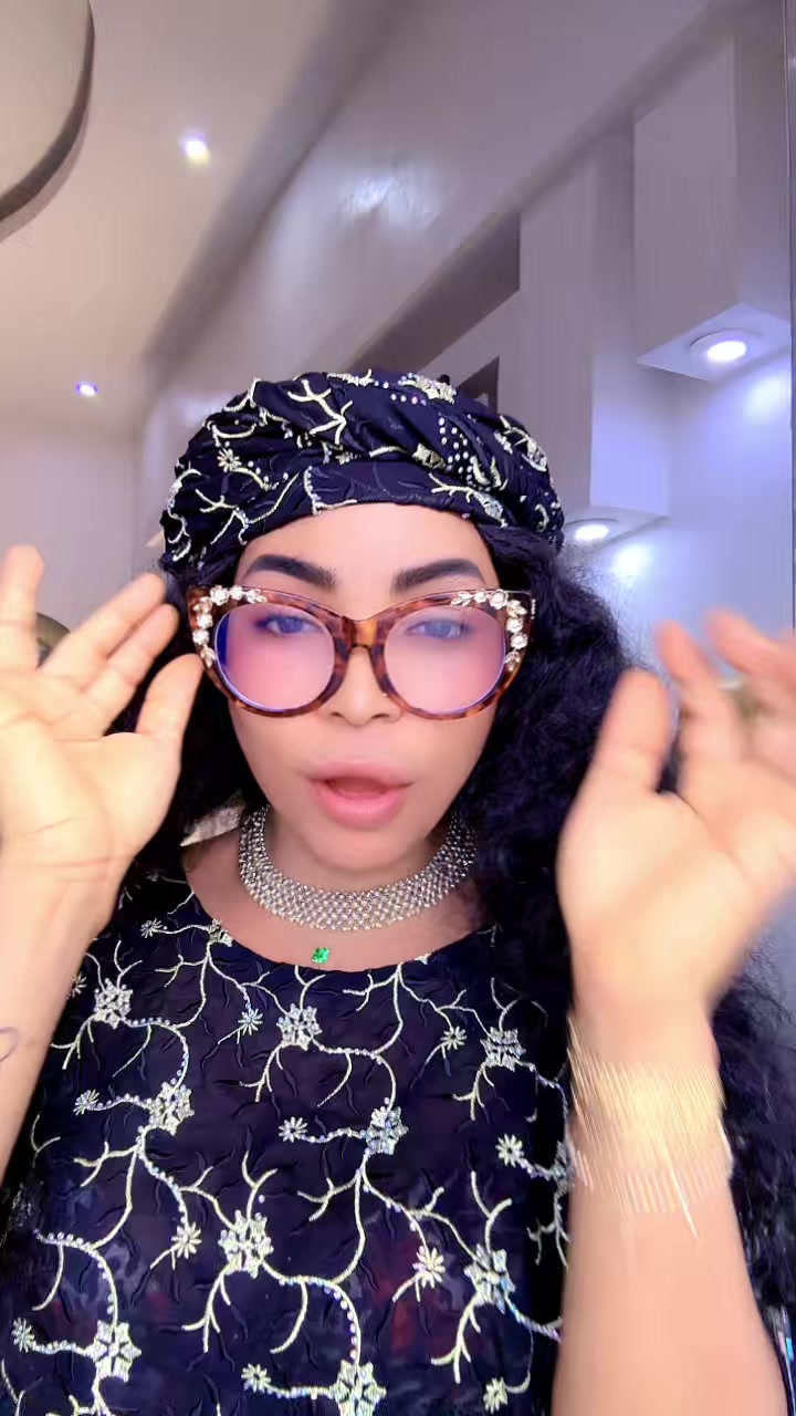 @ayoni_Gold&skincare