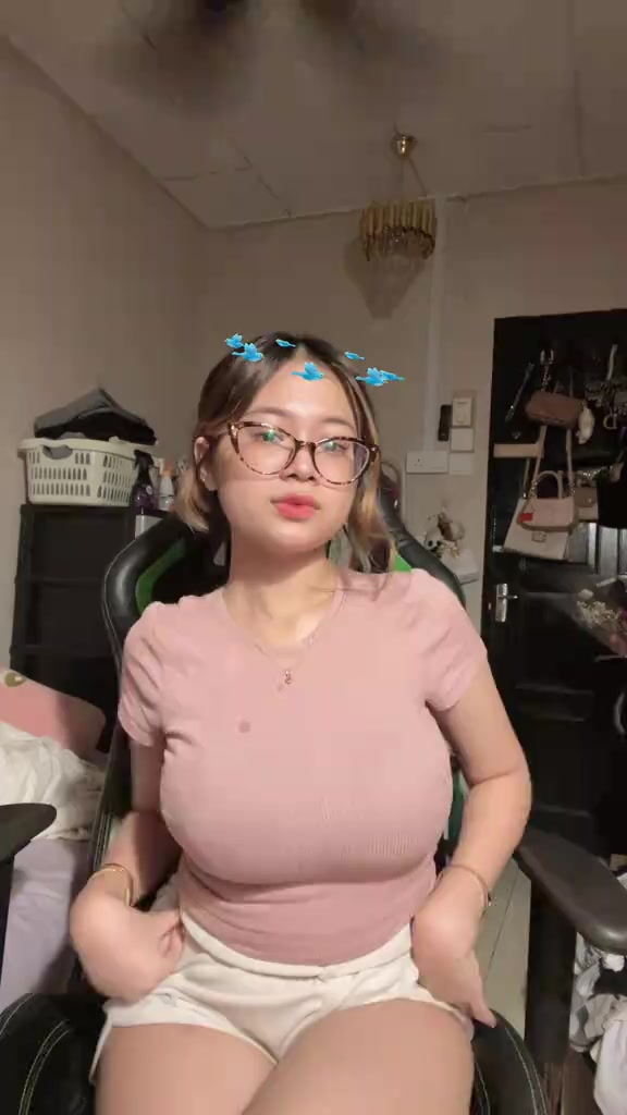 @luv_elleyyyyy