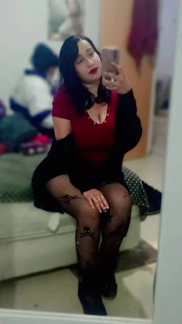 @🕷️