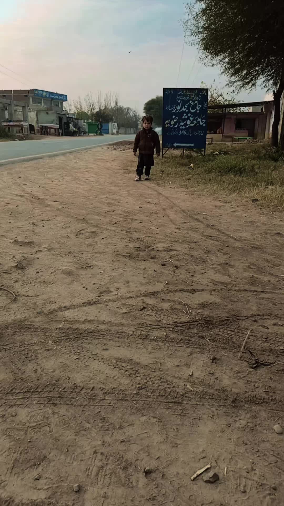 @Akbar Khan037