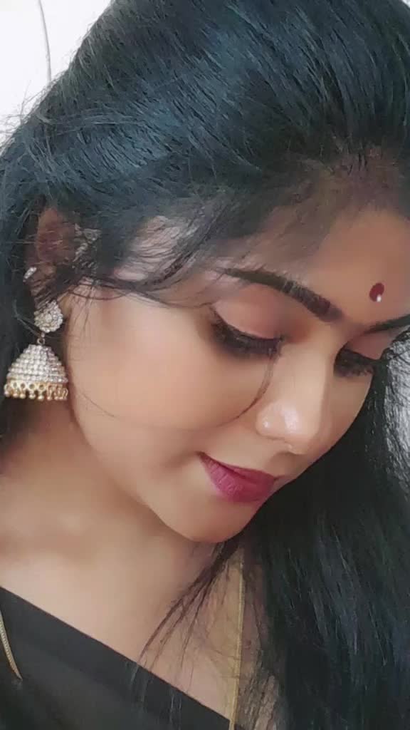 @Nivetha_Nilu_Official..[Sri♡]