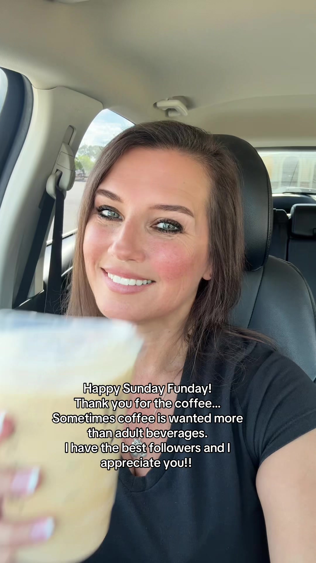 @Sweet_Texas_Bee