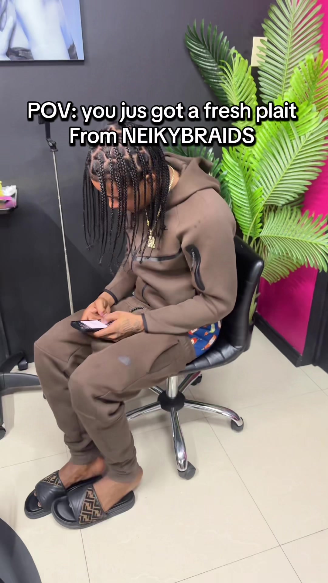 @NEIKYBRAIDS/ NEIKY STUDIOS