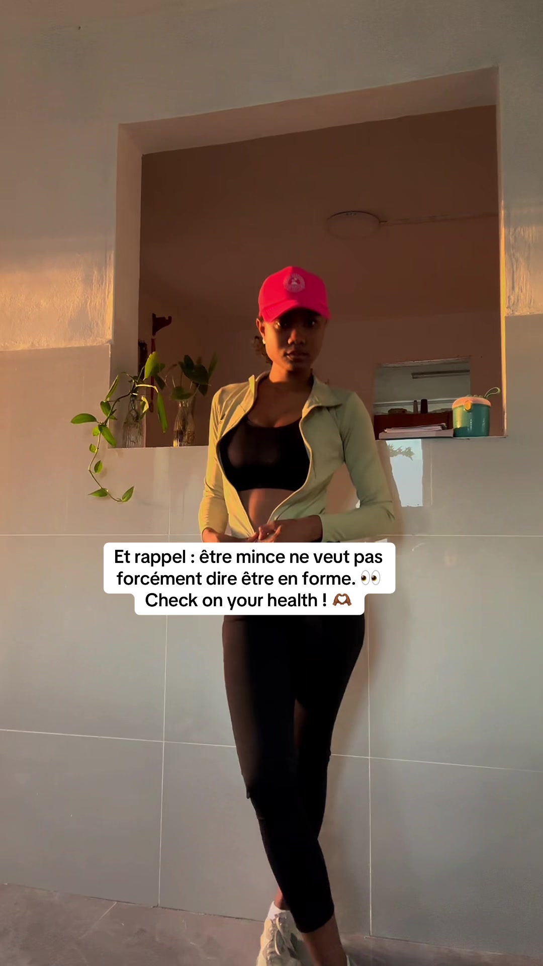 @Anne Murielle Ravina