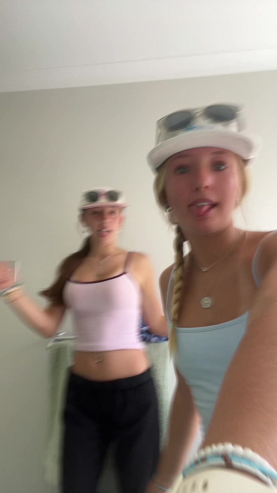 @𓆉Rosiesspamm𓆉