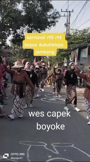 @FARISA🥰