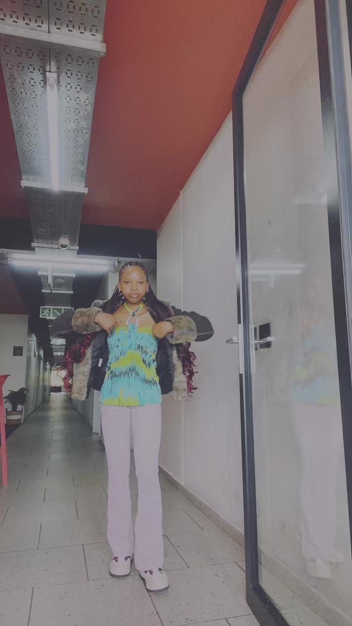 @NOLLYLIGHT