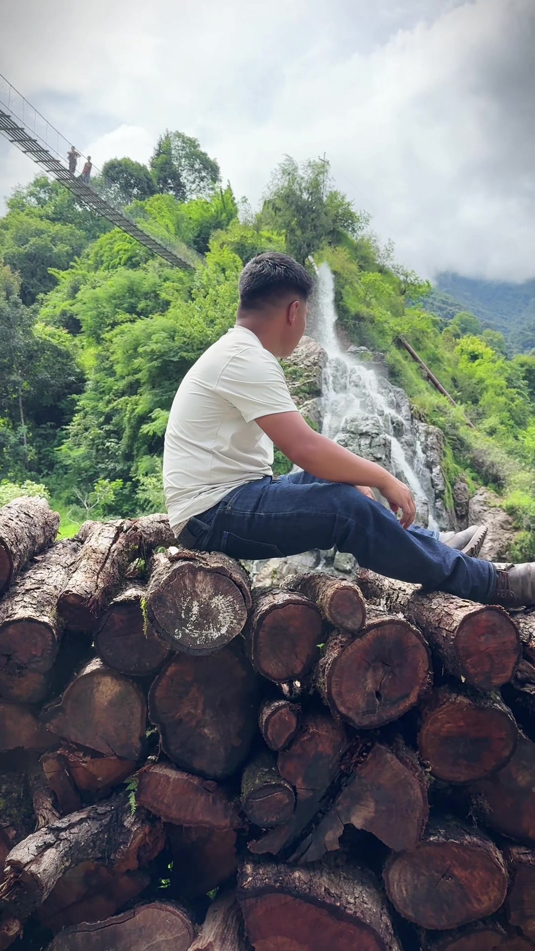 @दिपेन्द्र पुन
