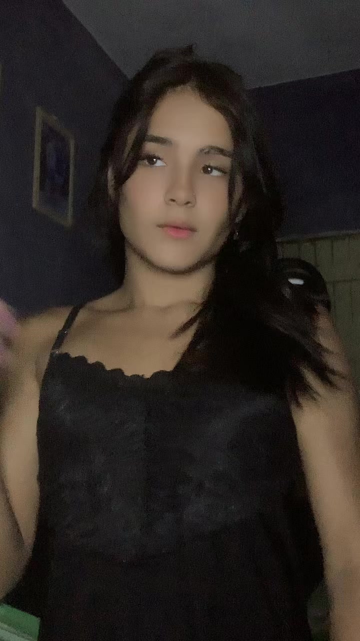 @ISABELLA_OLIVEIRA 🏳️⚧️🔥