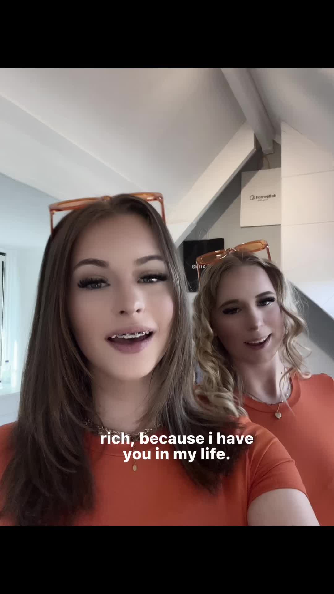 @𝒱𝓇𝒾ℯ𝒹𝒾𝓃𝓃ℯ𝓉𝒿ℯ𝓈ꨄ