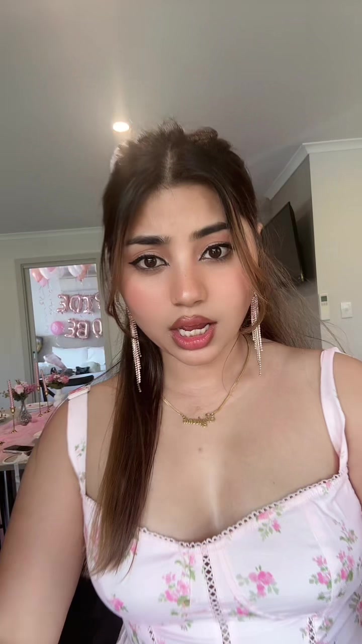 @Sally🦋