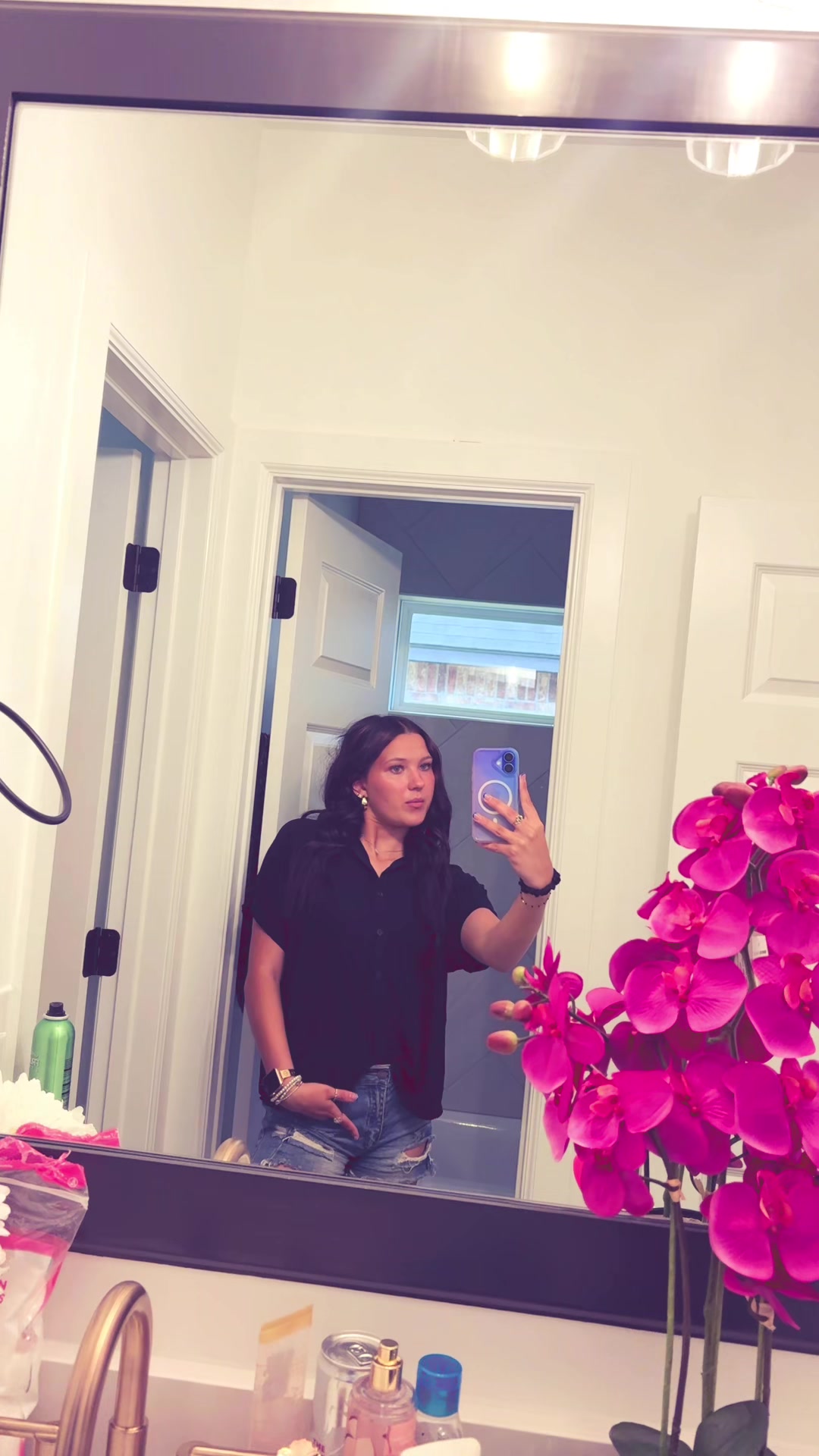 @𝐂𝐡𝐚𝐫𝐥𝐞𝐢𝐠𝐡💓