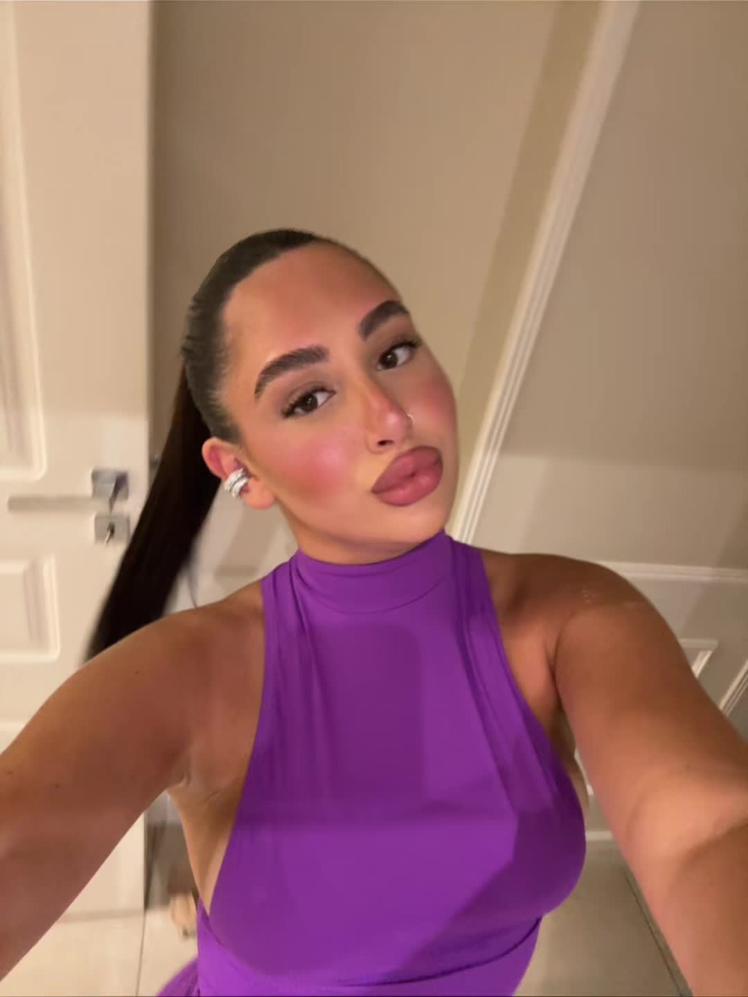 @G🍒