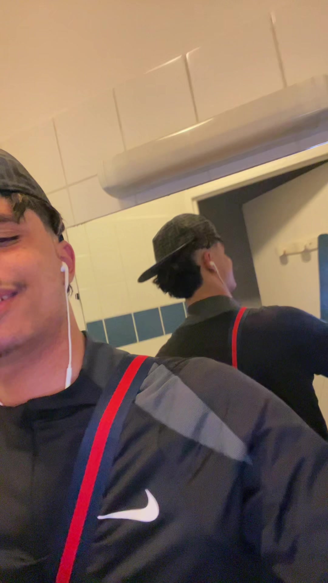 @Tysm3y⭕️