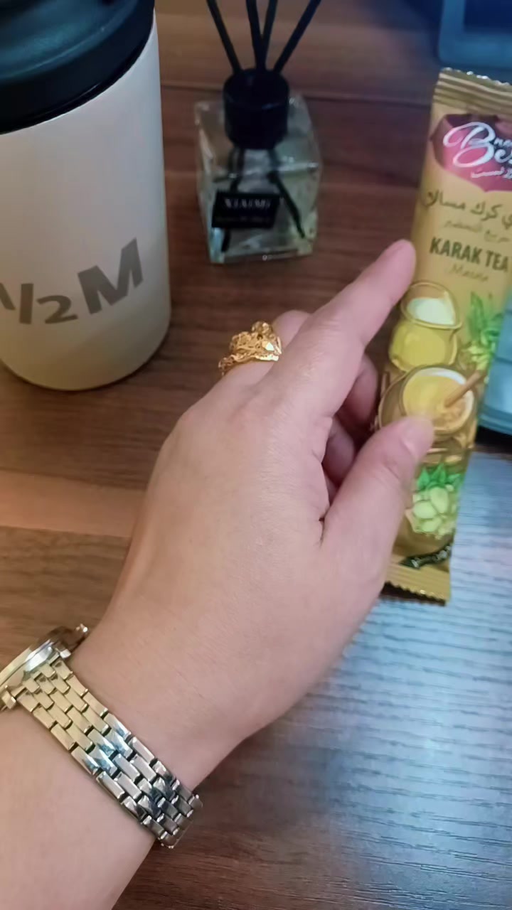 @AckleizharaGee