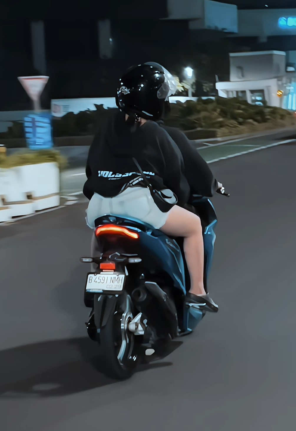 @𝙎𝙊𝙉𝙄𝘾
