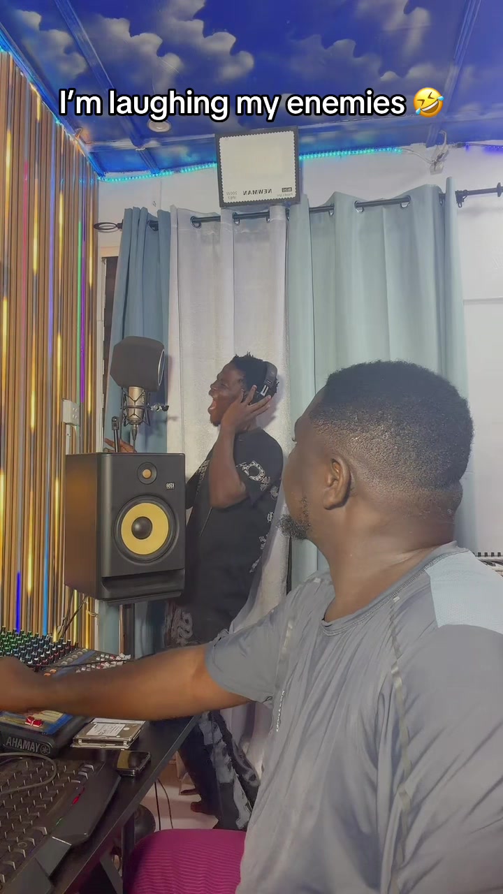 @HONEY BOY GH